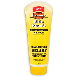 One Piece Horse Oil Hand Cream Moisturizing Repair Hand Care 80g One Piece Horse Oil Hand Cream Moisturizing Repair Hand Care 80g