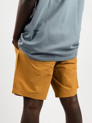 Crosscut Walk Shorts