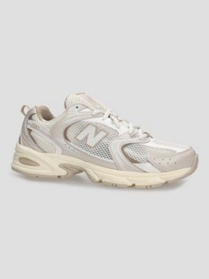 530 Sneakers