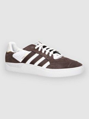 Tyshawn Low Skate Shoes